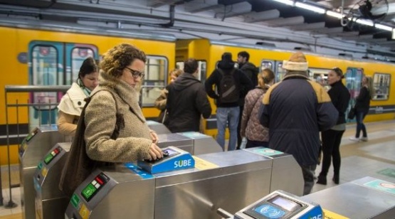 Avanza el tarifazo en el subte: el boleto subirá $1 por mes hasta llegar a $16,50 en febrero