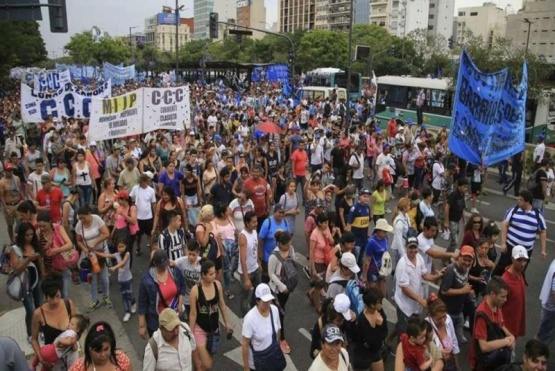 Habrá marchas en todo el país para pedir alimentos a los supermercados 