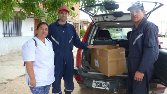 Un Día para Dar: se entregaron los alimentos en la Soc. de Fomento de barrio Valacco