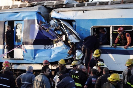 Familiares de las víctimas de Once repudiaron a Vidal por utilizar la tragedia ferroviaria para hacer campaña 