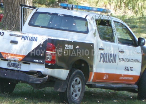 Tres jóvenes fueron detenidos tras atacar a un hombre en calle Walter Almirón 