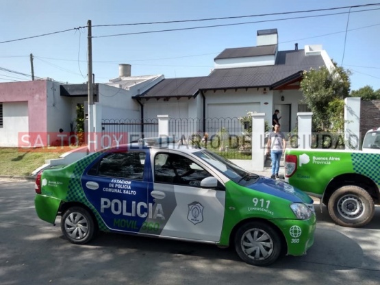 Siguen sin hallar el auto robado a la pareja asiática tras violento asalto en su casa