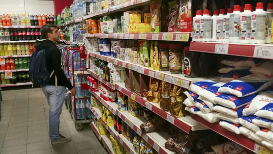 Tras nuevas subas de costos, las alimenticias piden aumentos al Gobierno y hablan de un atraso de hasta el 20%