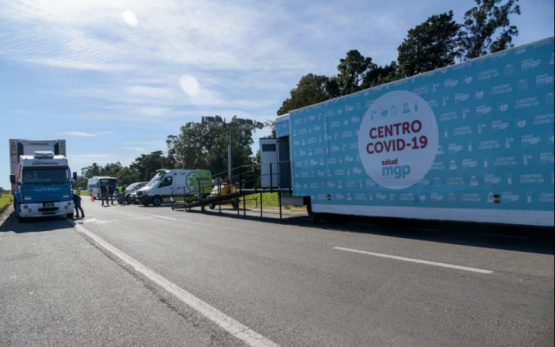 Una embarazada de mellizos tuvo que dormir en la ruta porque no la dejaron entrar a Mar del Plata