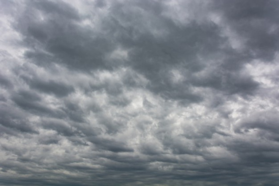 Viernes gris y lluvioso en Salto: cómo seguirá el tiempo el fin de semana