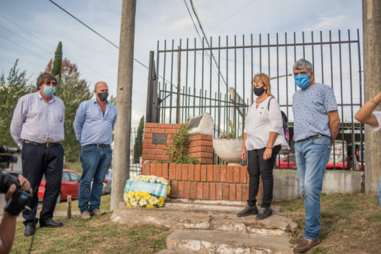 Sentido acto para conmemorar el 39° aniversario del hundimiento del ARA General Belgrano 