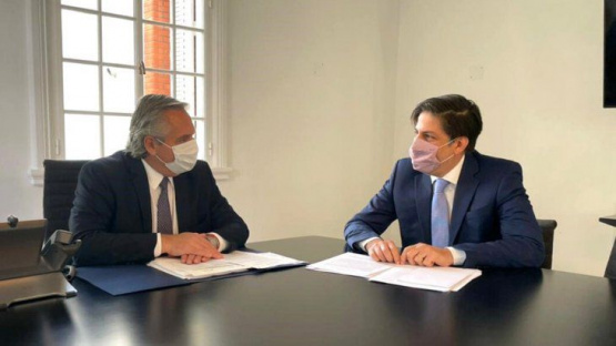 Alberto Fernández anuncia este martes un plan para entregar 630 mil netbooks a estudiantes secundarios